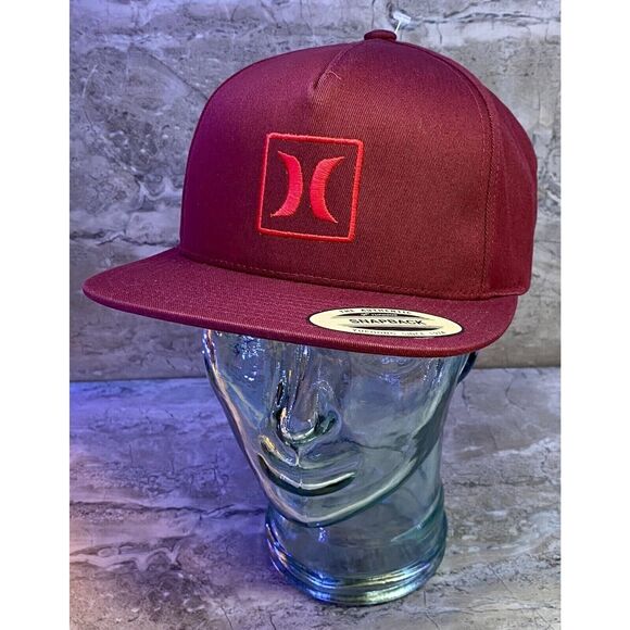Hurley Men's Outline Icon Burgundy Snapback Hat Flat Bill Logo Cap - Picture 3 of 8